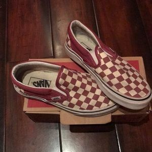 Vans women’s size:6 gently used.